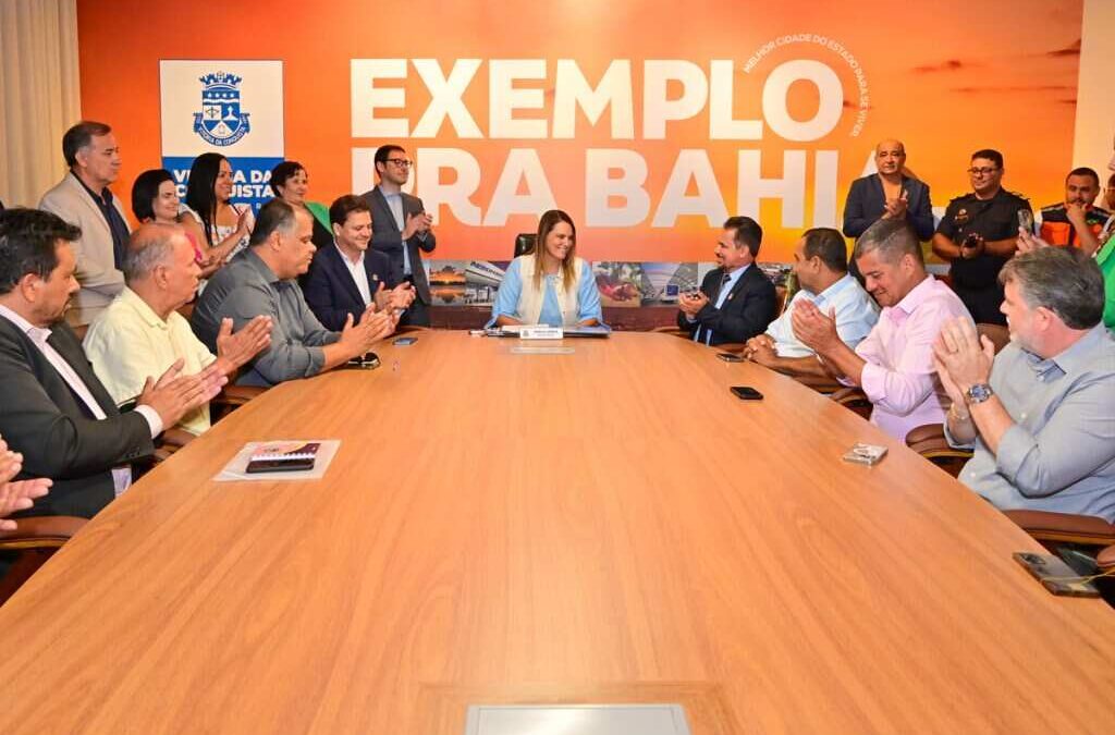 Histórico: PMVC sanciona lei que cria Secretaria de Segurança Pública e Defesa Social e empossa secretário